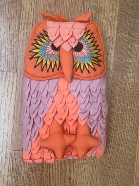 New Old Stock Handmade Vtg Fabric Embroidered Owl Oven Mitt Victor Bonobo-Style